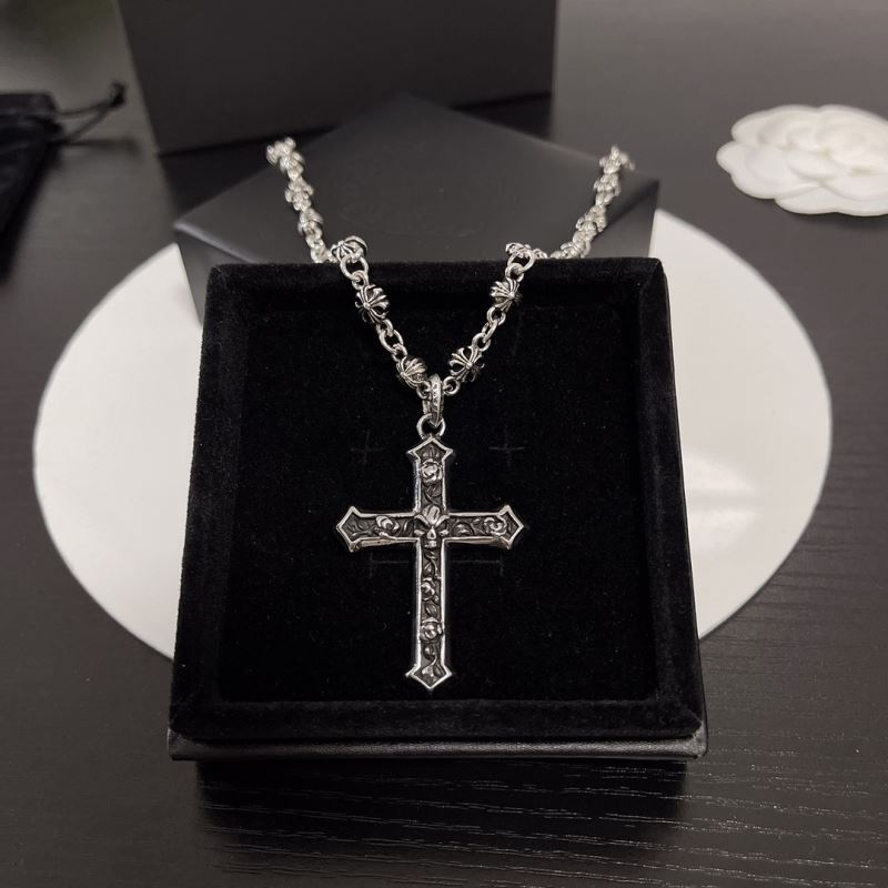 Ch**me He**ts necklaces